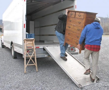 D&eacute;m&eacute;nagement international depuis Saint-Georges-sur-Eure, mode d'emploi